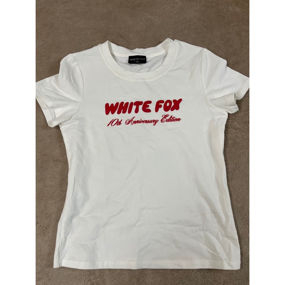 White Fox Boutique 10th Anniversary Edition T-Shirt XXS White Cotton S/S GOOD